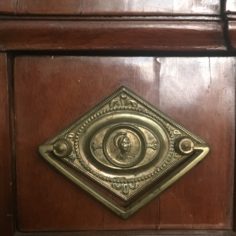 DETAIL-COMMODE-2.jpeg