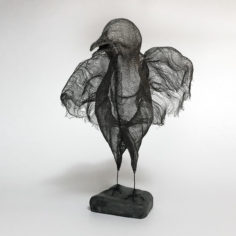 oiseau-grillage2.jpg